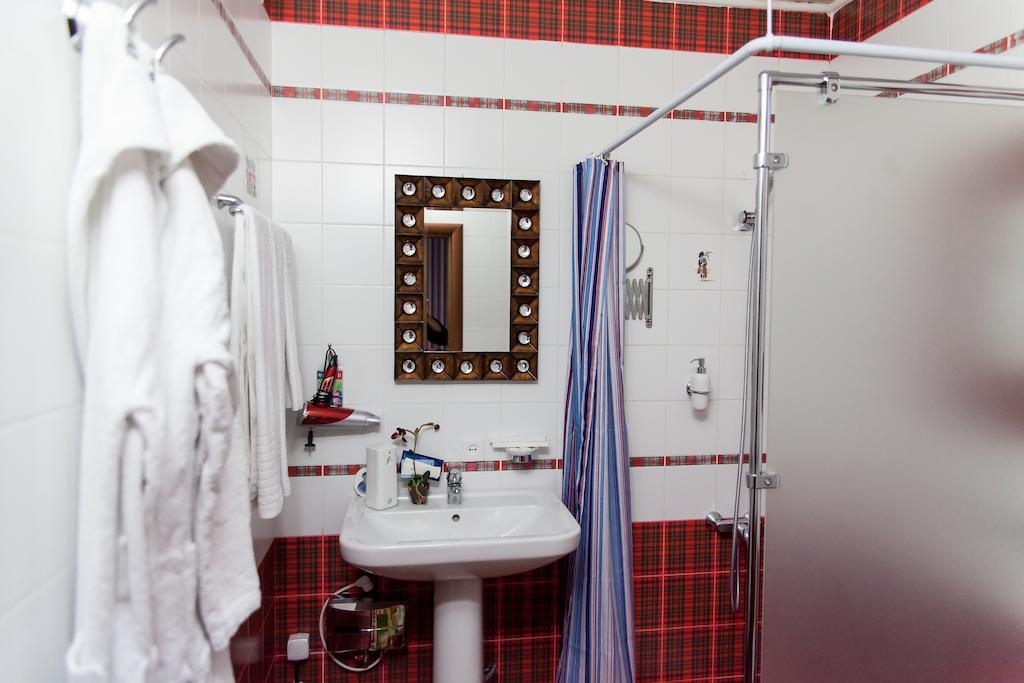 Ekibastuz Hotel General מראה חיצוני תמונה
